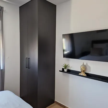 Luka Apartman