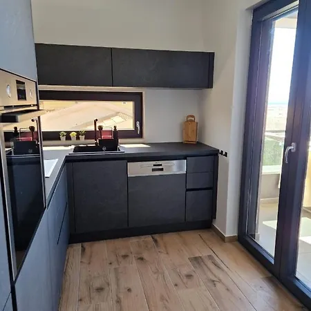 Luka * Privlaka (Zadar)